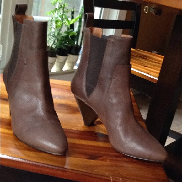 Stunning Veronica beard boots - Picture 6 of 8